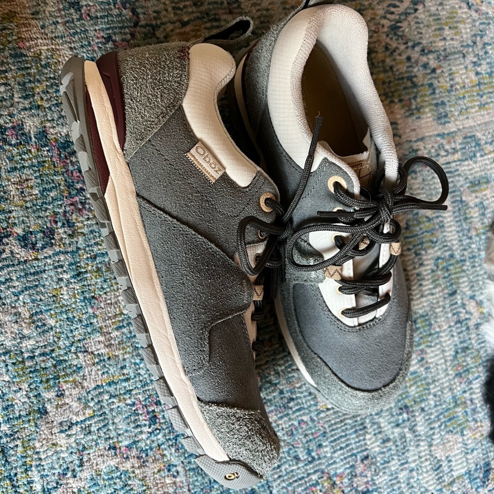 Oboz Emma Low Womens sneakers size 7